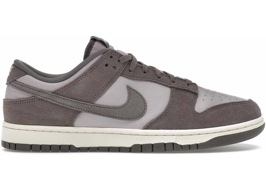Nike Dunk Low Platinum Violet Cave Stone