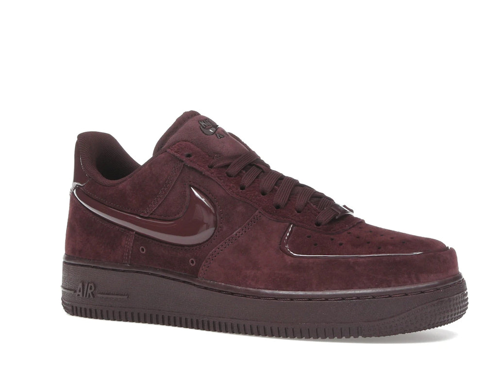 Nike Air Force 1 Low „Burgundy Crush”