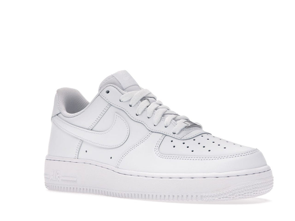 Nike Air Force 1 Triple White