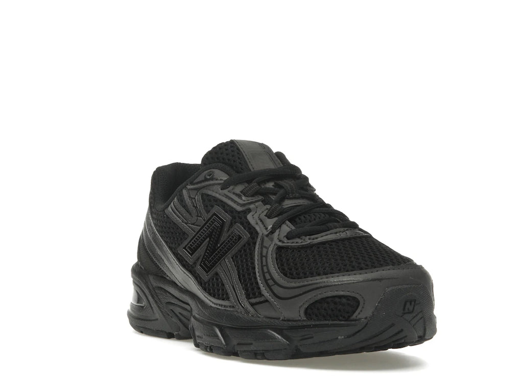 New Balance 740 Triple Black