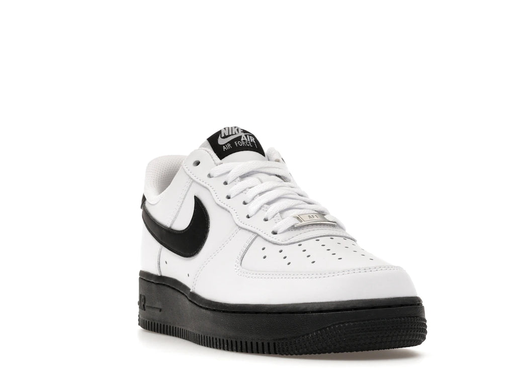 Nike Air Force 1 Low '07 White Black (2026)