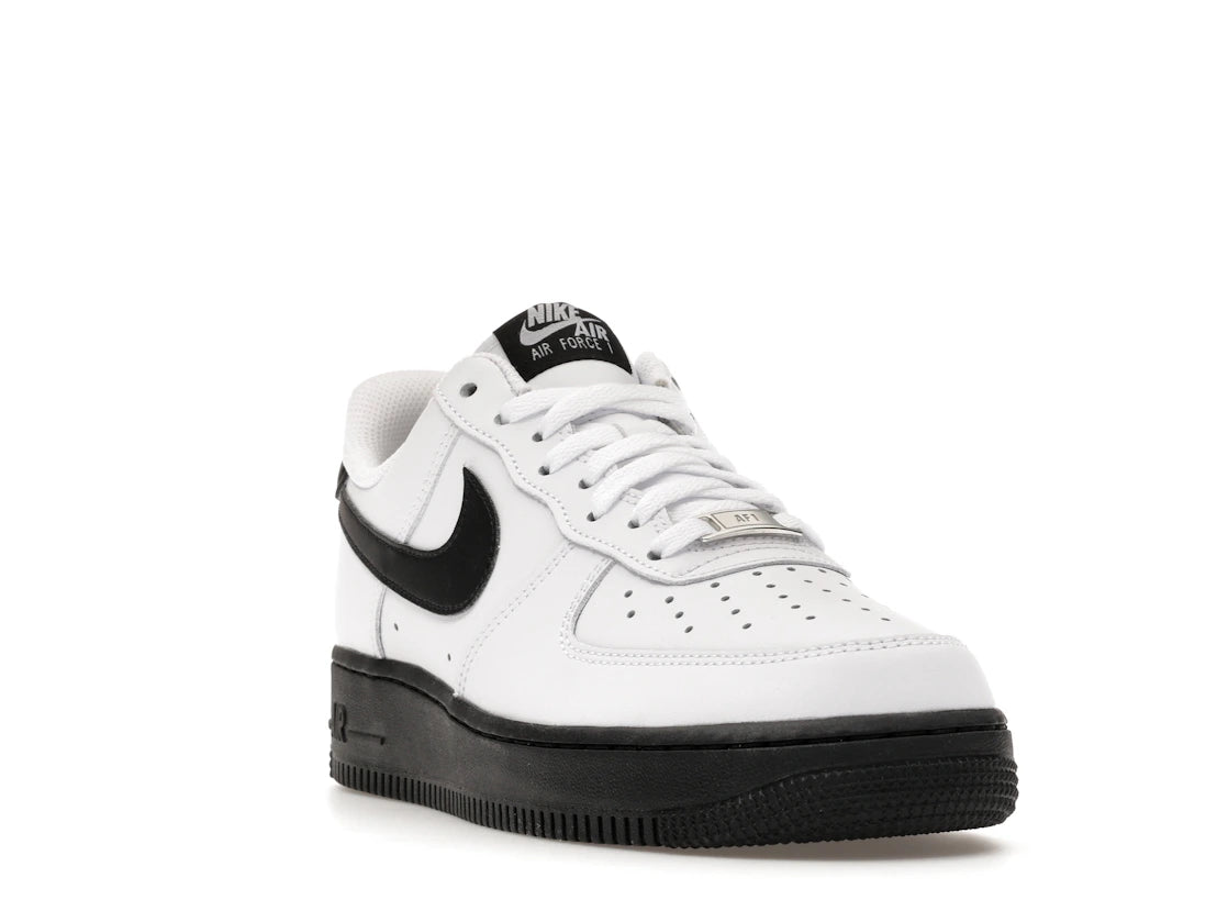 Nike Air Force 1 Low '07 White Black (2026)