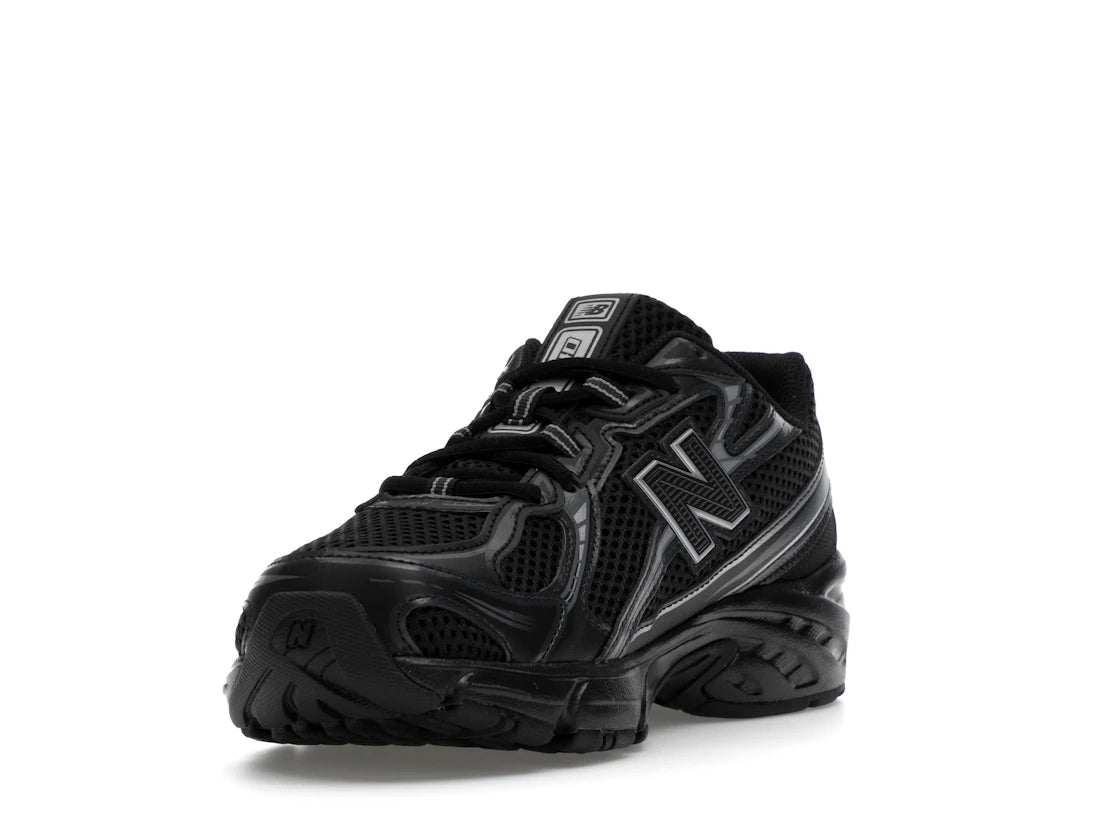 New Balance 740 Black Silver Metallic GS