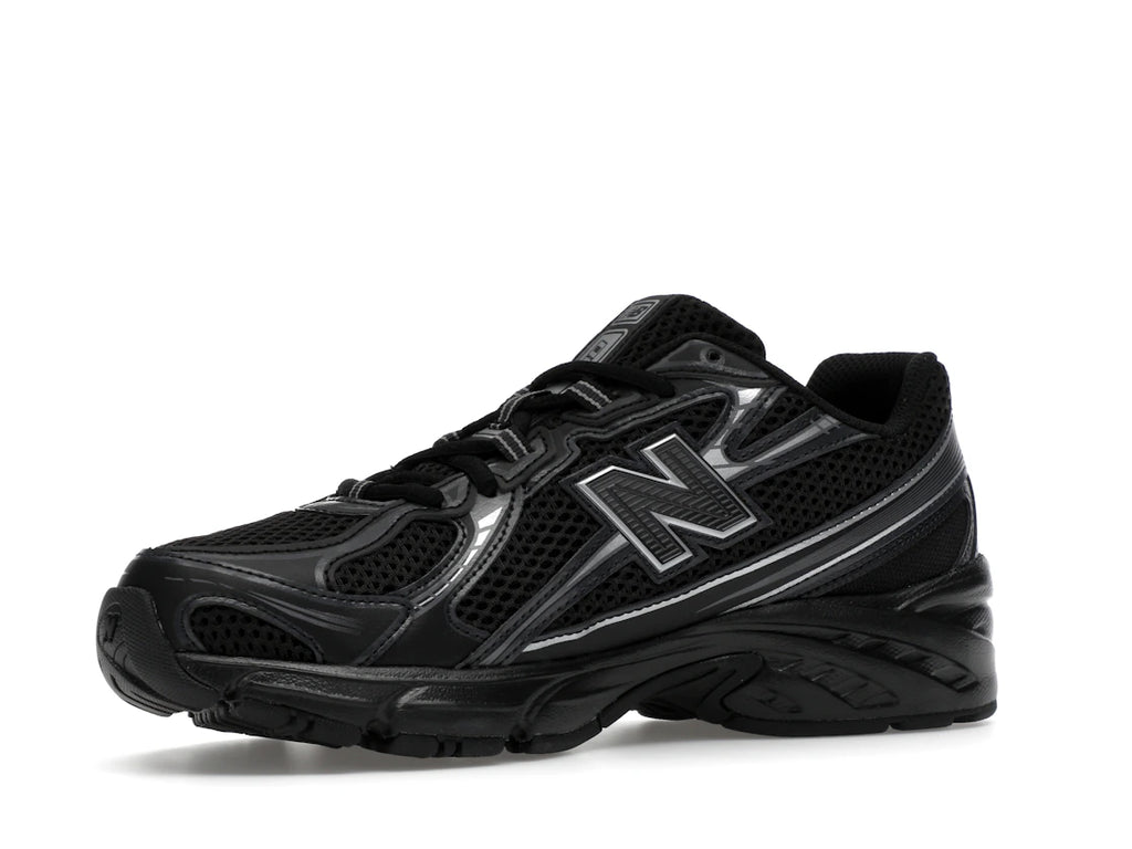 New Balance 740 Black Silver Metallic GS