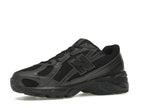 New Balance 740 Triple Black