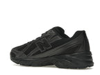 New Balance 740 Triple Black