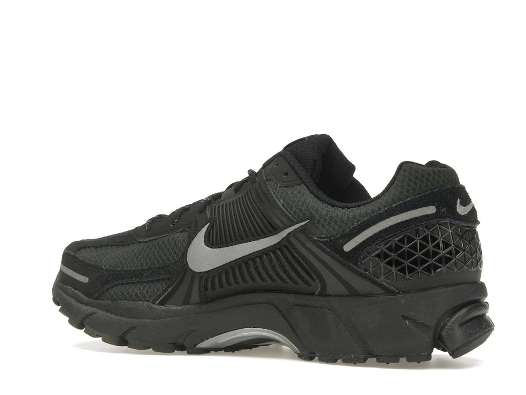 Nike Zoom Vomero 5 Black Sequoia