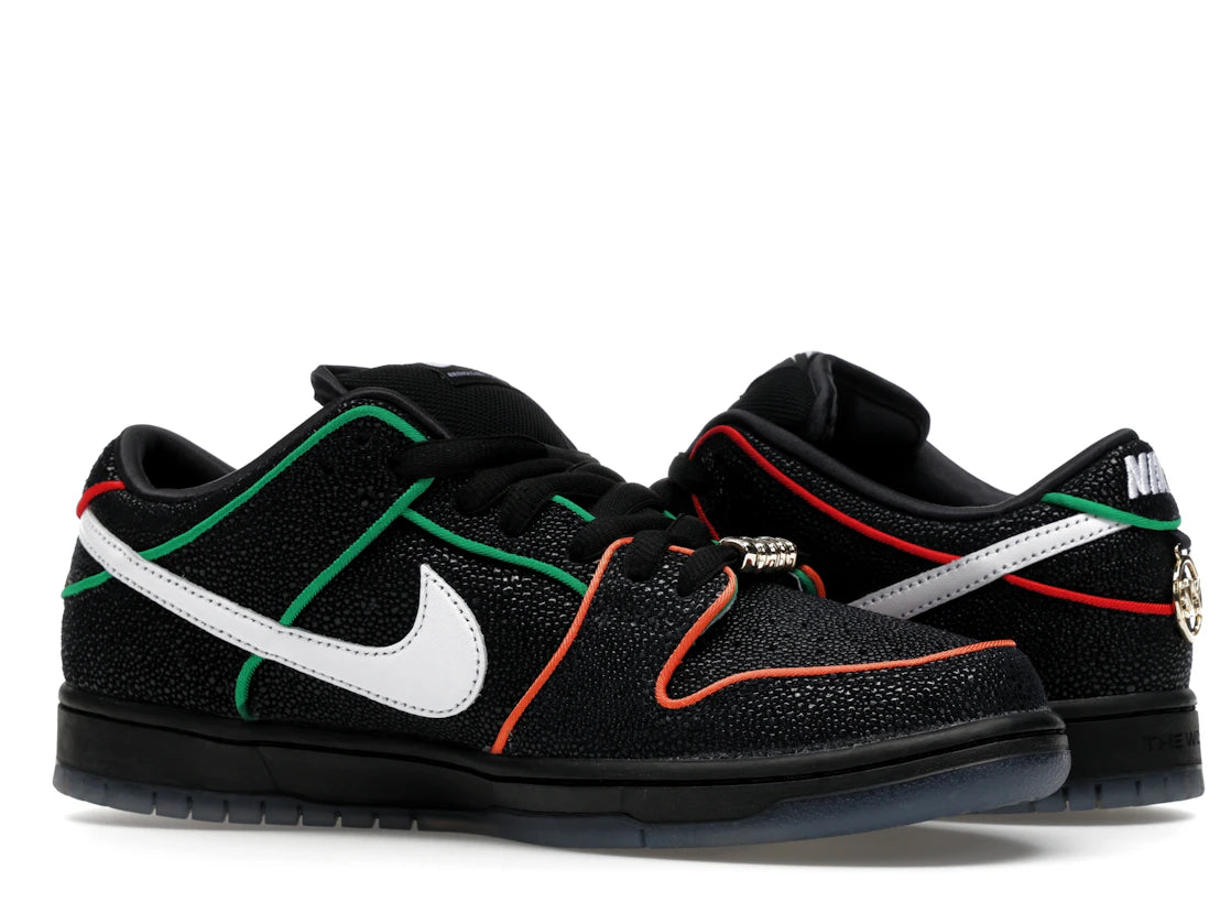Nike SB Dunk Low Bronx Girls Skate