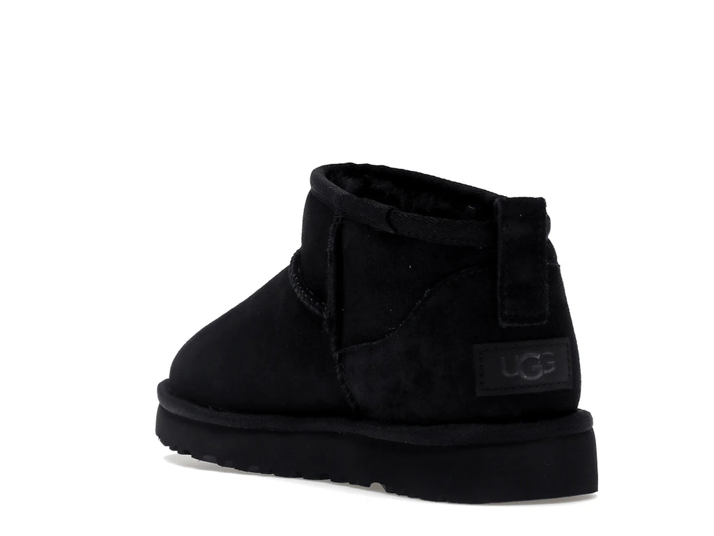 UGG CLASSIC ULTRA MINI 1116109-BLK