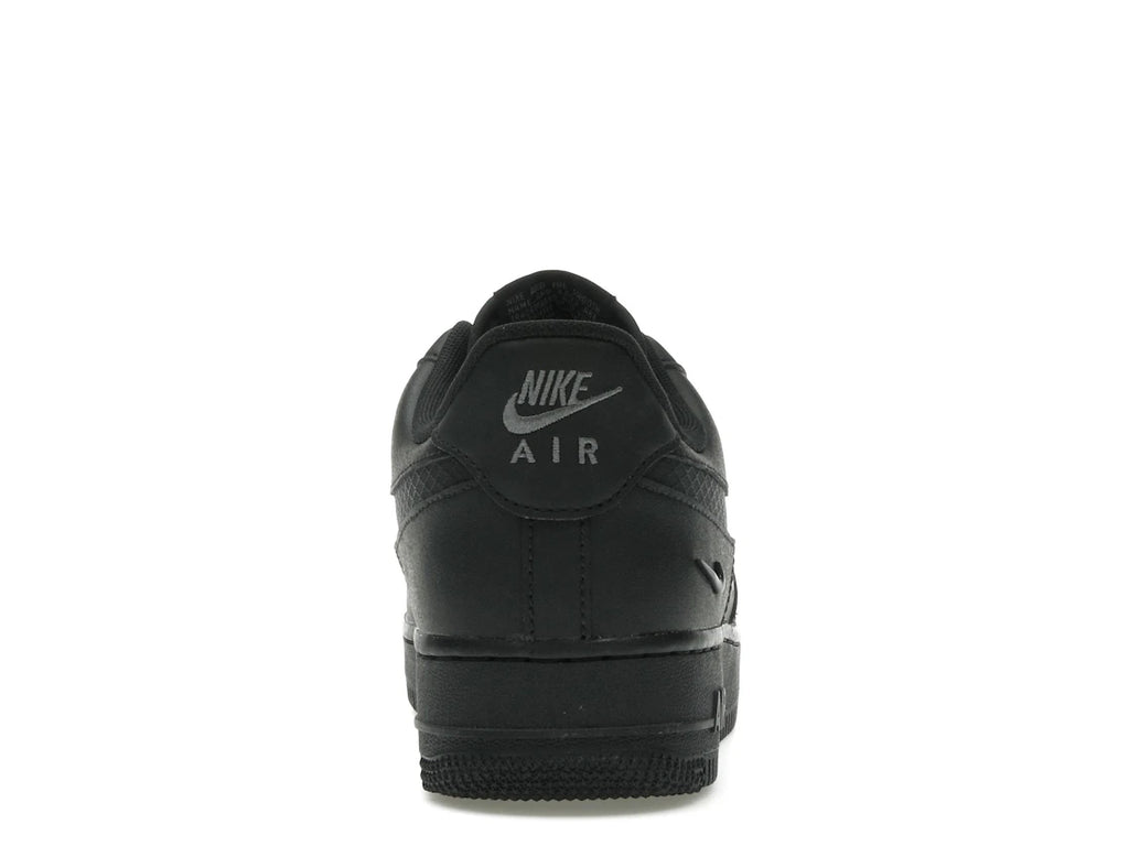 Nike Air Force 1 Low SE Triple Black Ripstop