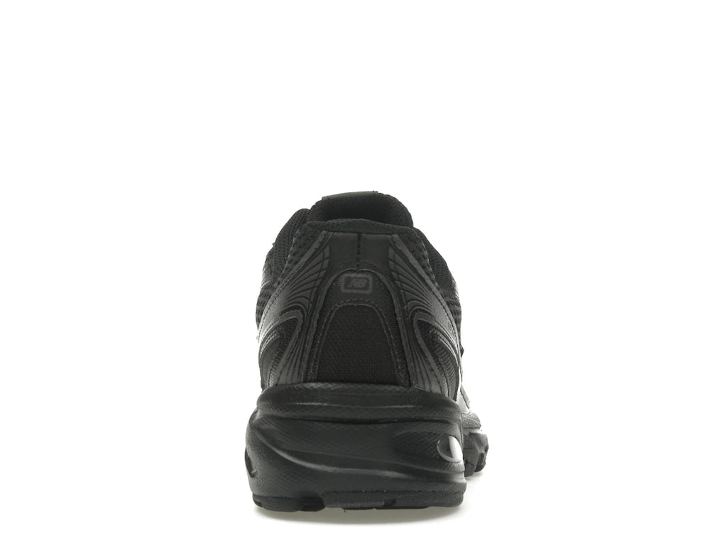 New Balance 740 Triple Black