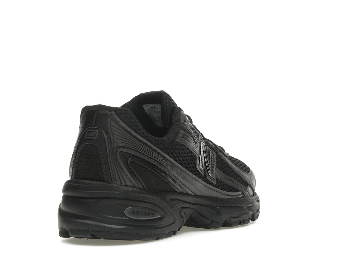 New Balance 740 Triple Black