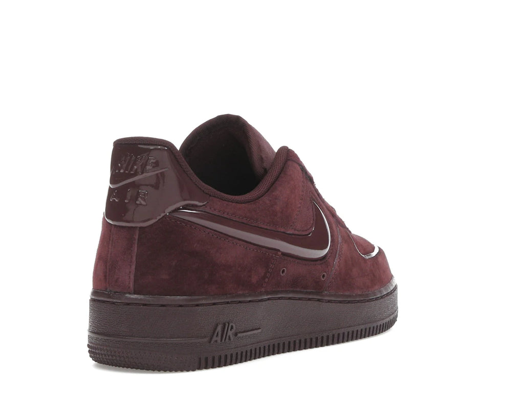 Nike Air Force 1 Low „Burgundy Crush”